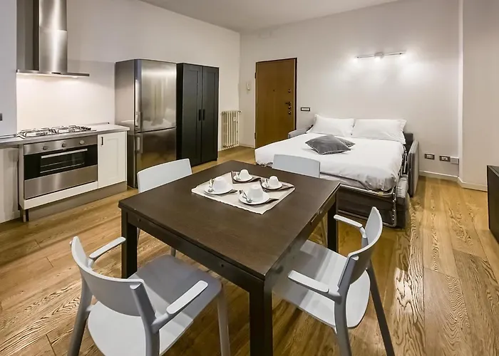 Apartment Santa Sofia Milan